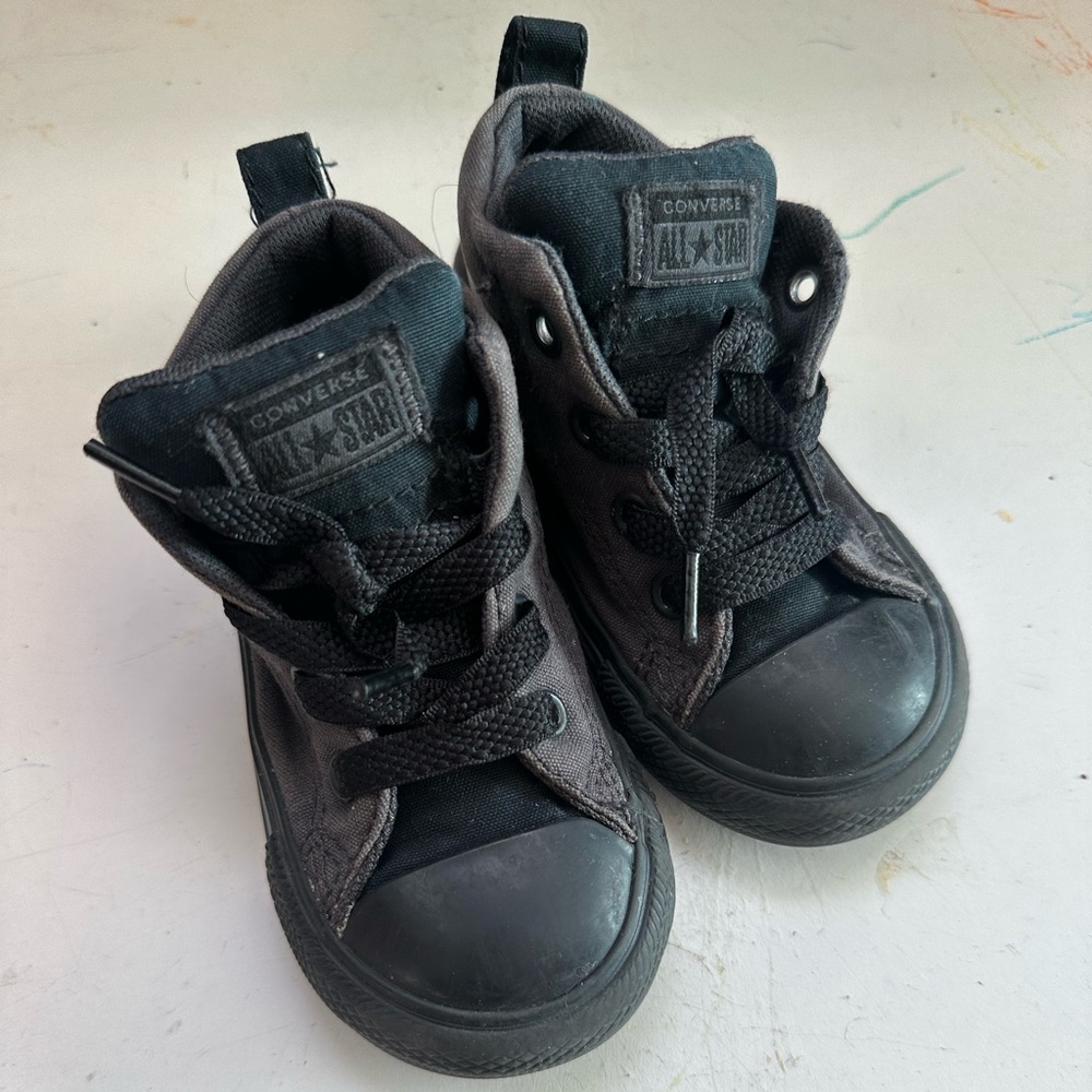 2 PAIR OF CONVERSE!! 5&6